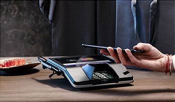 Card reader