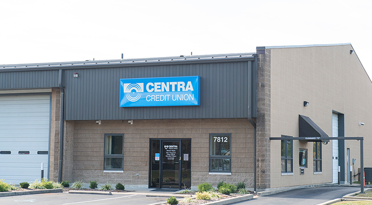 exterior view of Centra's Sellersburg branch