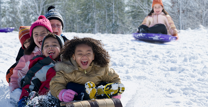 kids sledding